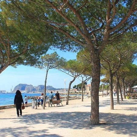 Beau T2 Tout Equipe Sur Le Port, Centre Ville La Ciotat Esterno foto